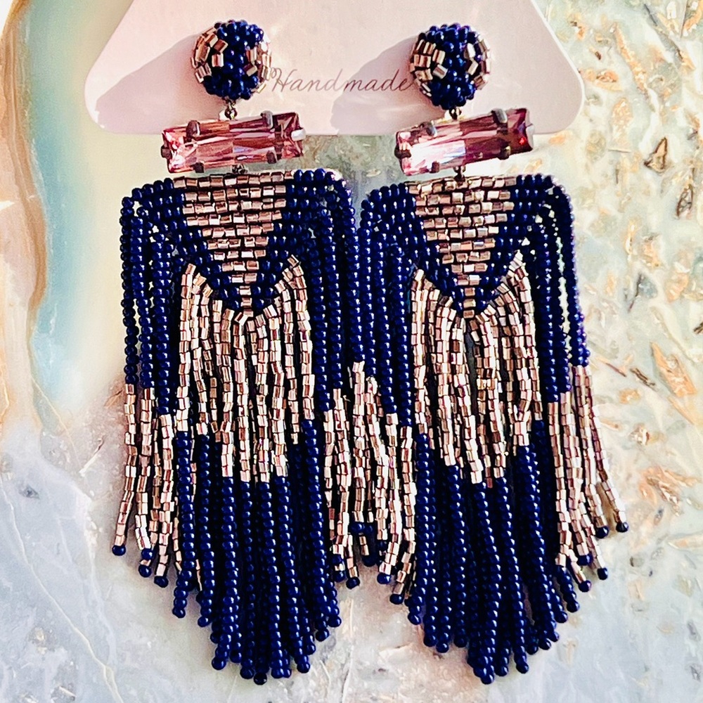 🌺🎉HP🎉🌺 NWT Deepa Gurnani Beaded Fringe Chandeliers - Picture 8 of 14
